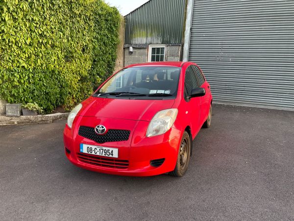 Toyota Yaris Hatchback, Petrol, 2008, Red