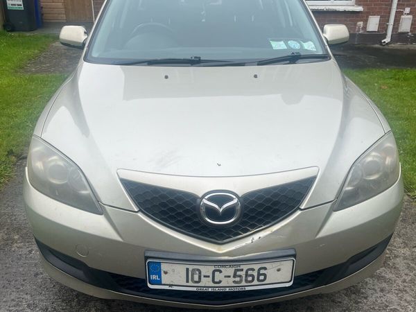 Mazda Mazda3 Hatchback, Petrol, 2010, Grey