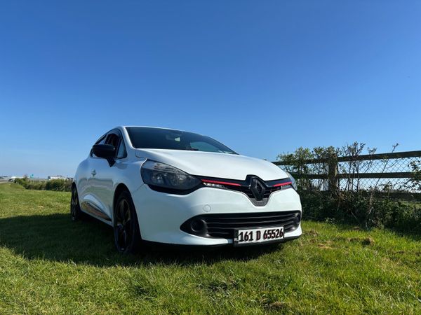 Renault Clio Hatchback, Petrol, 2016, White