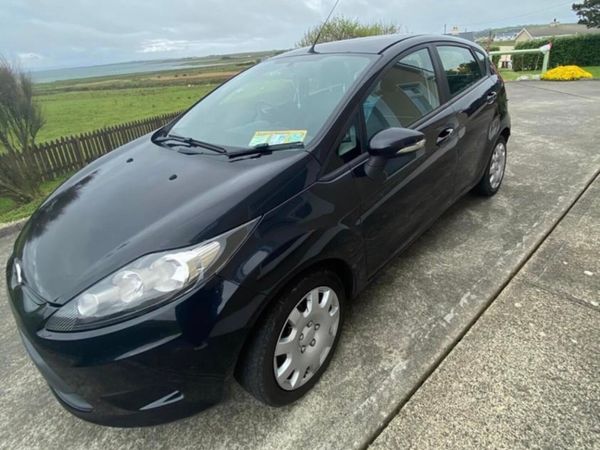 Ford Fiesta Hatchback, Petrol, 2012, Black