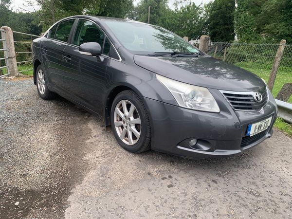 Toyota Avensis Saloon, Diesel, 2011, Grey