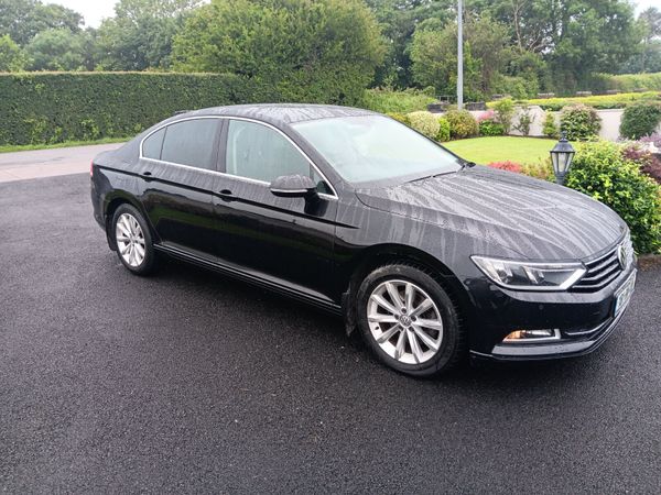 Volkswagen Passat Saloon, Diesel, 2018, Black