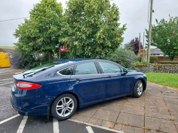 Ford Mondeo Hatchback, Diesel, 2018, Blue