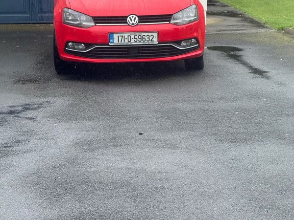 Volkswagen Polo Hatchback, Petrol, 2017, Red