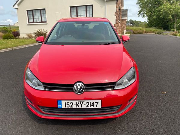Volkswagen Golf Hatchback, Petrol, 2015, Red