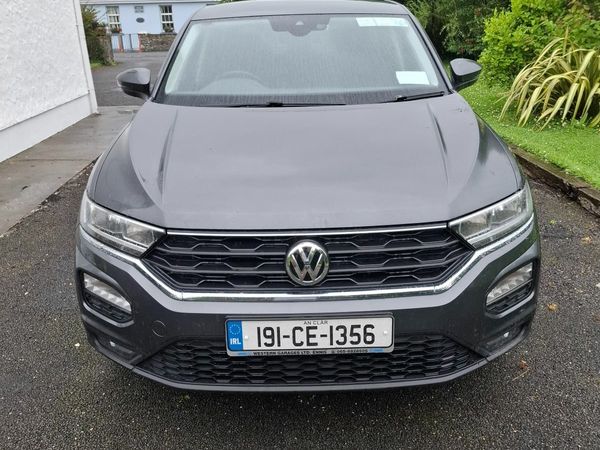 Volkswagen T-Roc SUV, Diesel, 2019, Grey
