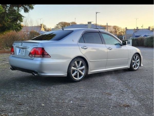 Toyota Crown Saloon, Petrol, 2006, Silver