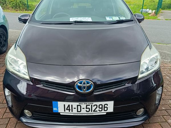 Toyota Prius Hatchback, Petrol Hybrid, 2014, Brown