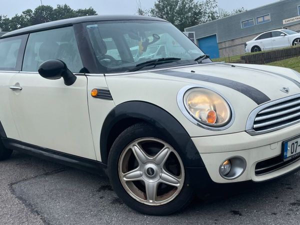 Mini Cooper Hatchback, Petrol, 2007, White