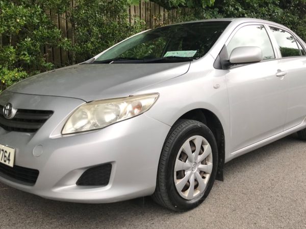 Toyota Corolla Saloon, Petrol, 2008, Silver