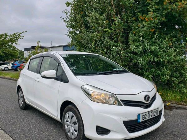 Toyota Vitz Hatchback, Petrol, 2013, White