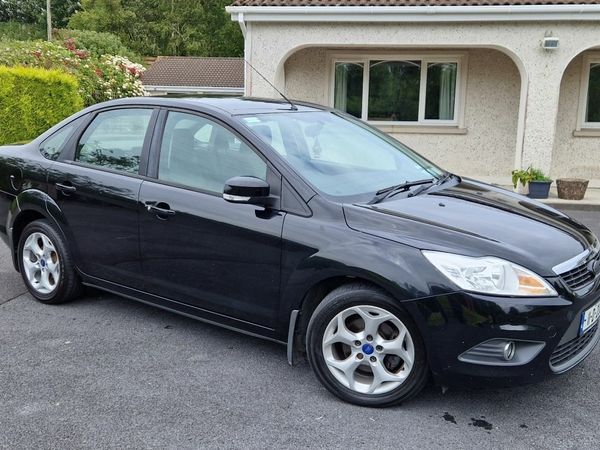 Ford Focus Saloon, Diesel, 2011, Black