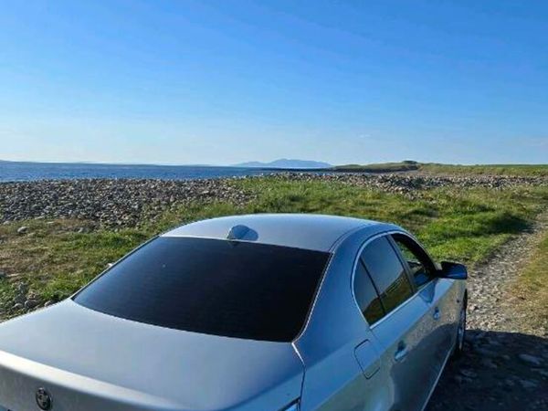 BMW 5-Series Saloon, Diesel, 2008, Silver