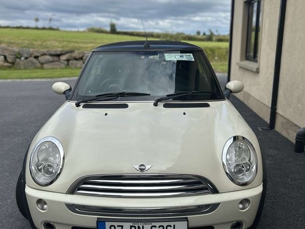 Mini One Convertible, Petrol, 2007, White