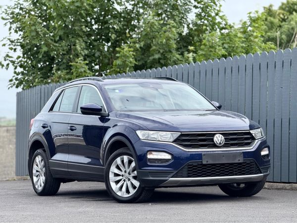 Volkswagen T-Roc Hatchback, Diesel, 2019, Blue