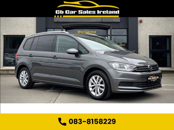 Volkswagen Touran MPV, Diesel, 2016, Grey