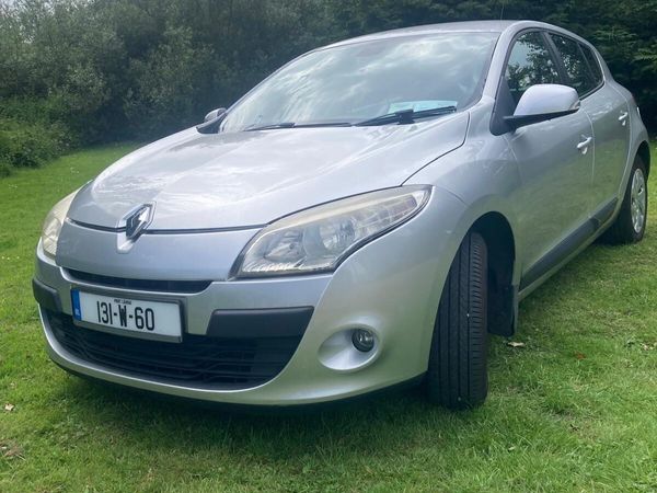 Renault Megane Hatchback, Diesel, 2013, Silver
