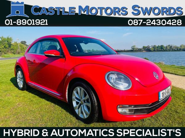 Volkswagen Beetle Hatchback, Petrol, 2014, Red
