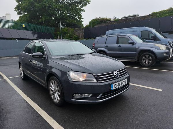Volkswagen Passat Saloon, Diesel, 2013, Grey