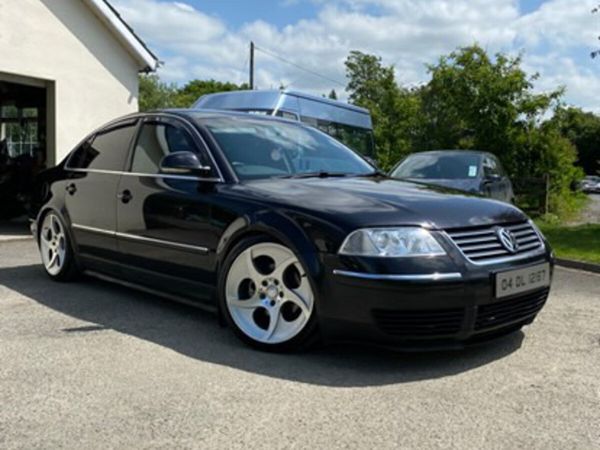 Volkswagen Passat Saloon, Diesel, 2004, Black