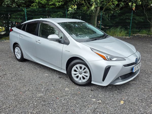 Toyota Prius Hatchback, Hybrid, 2020, Silver