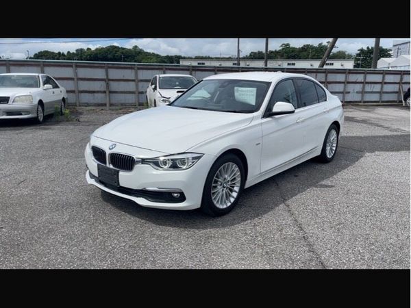 BMW 3-Series Saloon, Diesel, 2015, White