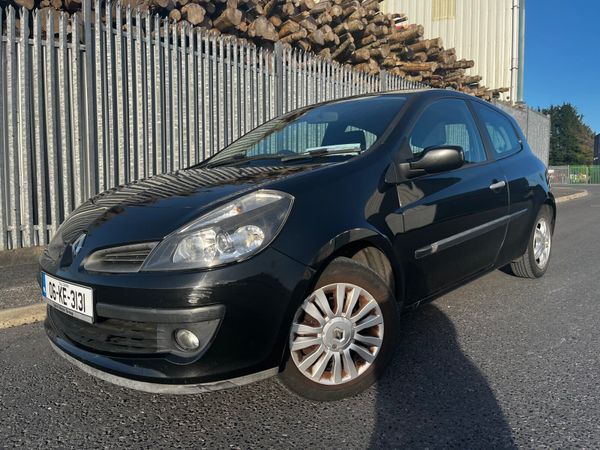 Renault Clio Hatchback, Petrol, 2006, Black