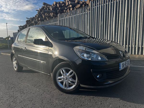 Renault Clio Hatchback, Petrol, 2006, Black