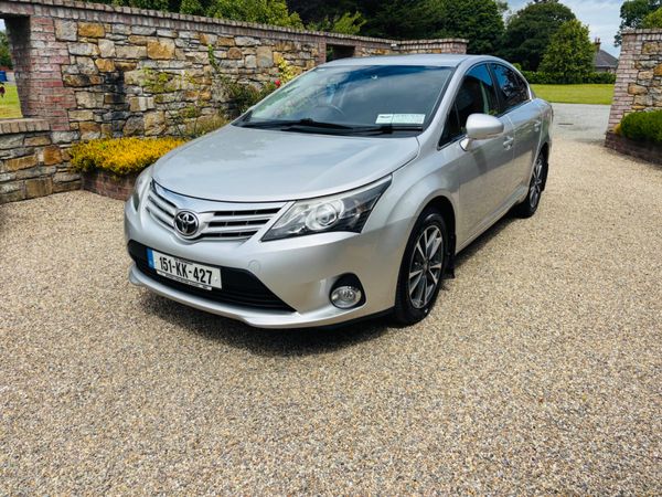 Toyota Avensis Saloon, Diesel, 2015, Silver