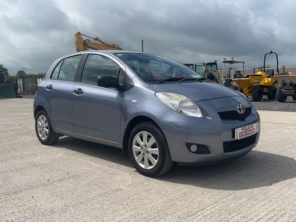 Toyota Yaris Hatchback, Petrol, 2011, Blue