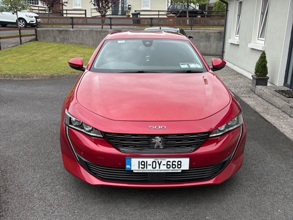 Peugeot 508 Hatchback, Diesel, 2019, Red