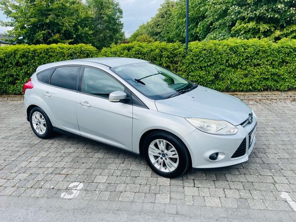 Ford Focus Hatchback, Diesel, 2012, Silver