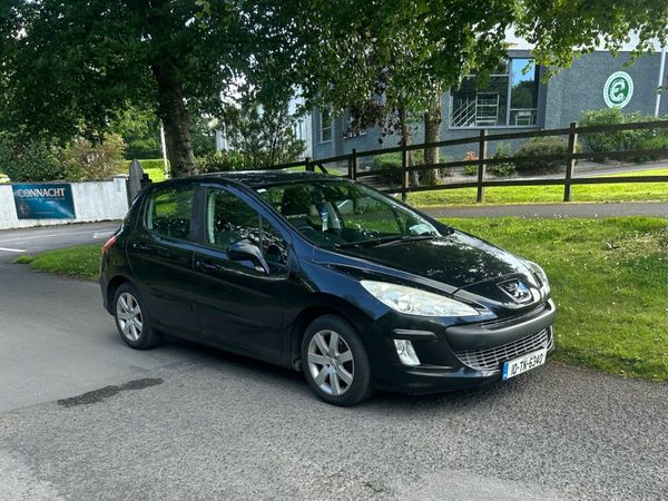 Peugeot 308 Hatchback, Diesel, 2010, Black