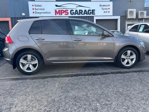 Volkswagen Golf Hatchback, Diesel, 2014, Grey