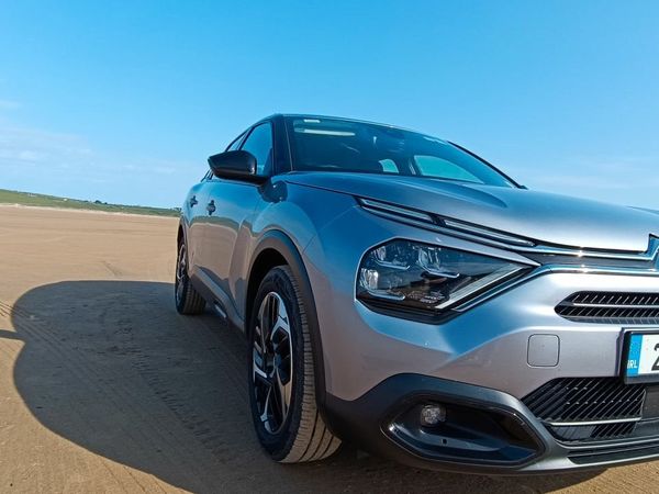 Citroen C4 Hatchback, Diesel, 2022, Grey