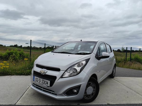 Chevrolet Spark Hatchback, Petrol, 2013, Silver