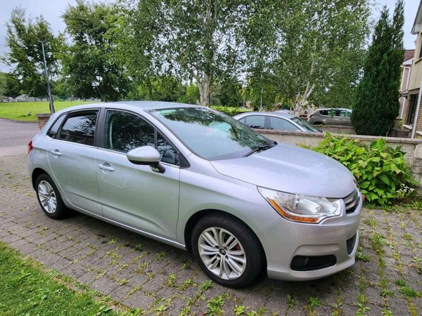 Citroen C4 Hatchback, Petrol, 2014, Silver