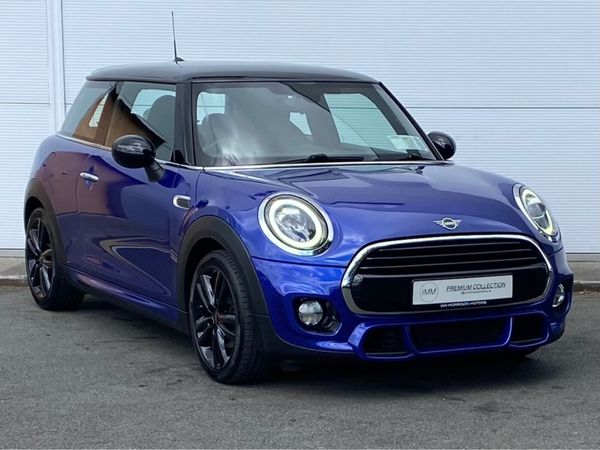 Mini Cooper Hatchback, Petrol, 2019, Blue