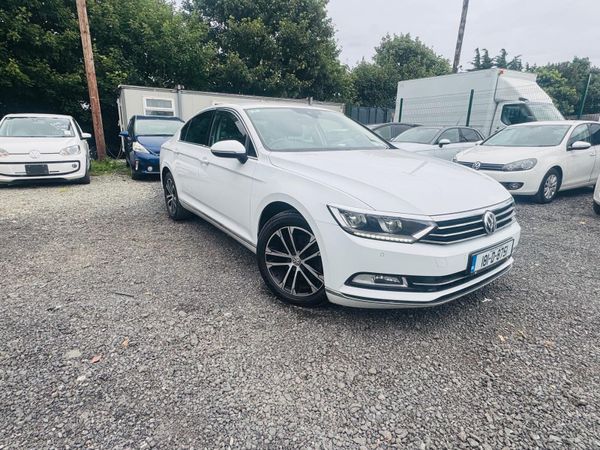 Volkswagen Passat Saloon, Diesel, 2018, White