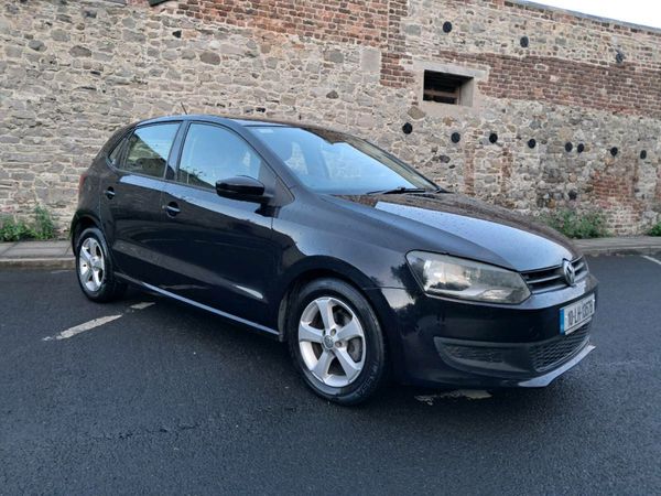 Volkswagen Polo Hatchback, Petrol, 2010, Black