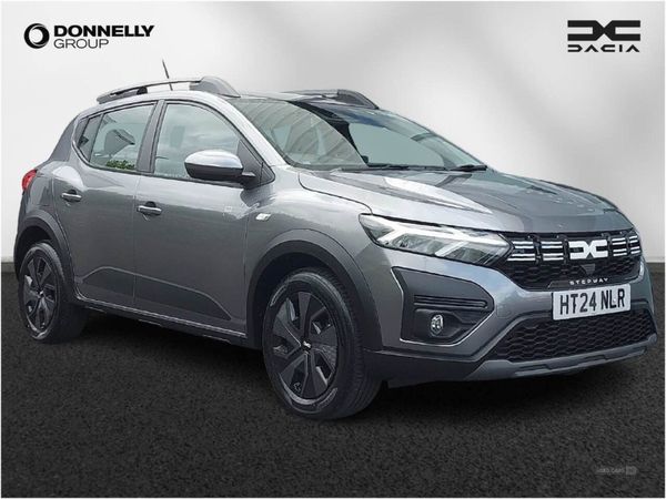 Dacia Sandero Stepway , Petrol, 2024, Grey