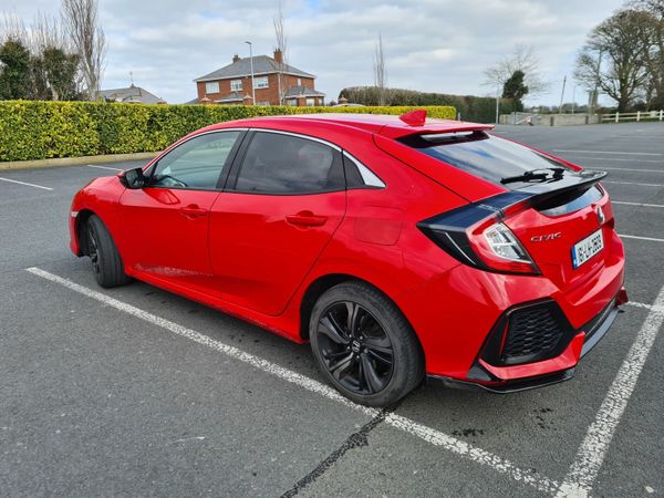 Honda Civic Hatchback, Petrol, 2018, Red