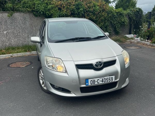 Toyota Auris Hatchback, Diesel, 2008, Silver
