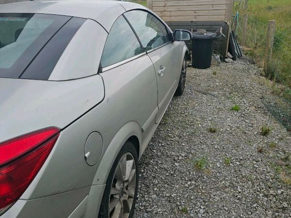Opel Astra Convertible, Petrol, 2007, Silver