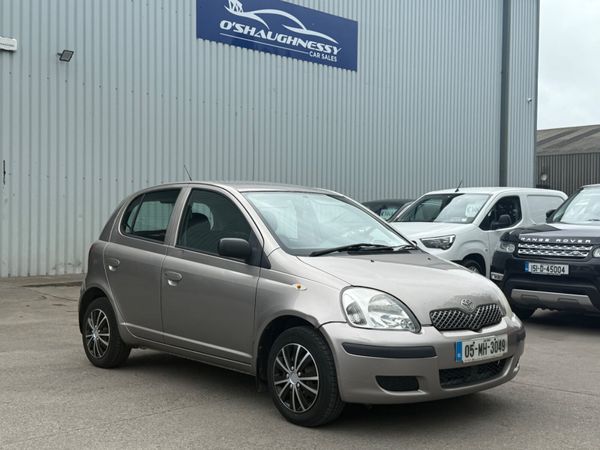 Toyota Yaris Hatchback, Petrol, 2005, Grey