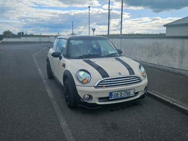 Mini Cooper Hatchback, Petrol, 2008, White