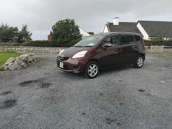 Toyota Passo MPV, Petrol, 2009, Red