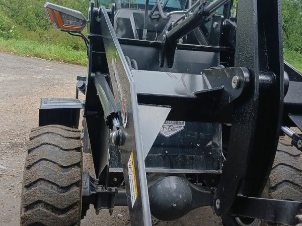 Loader for sale in Co. Clare for €12,500 on DoneDeal