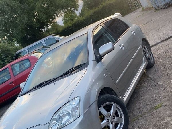 Toyota Corolla Hatchback, Petrol, 2005, Silver