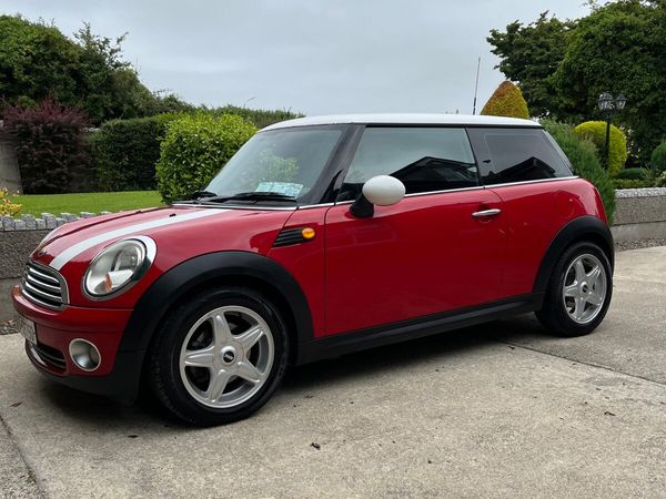 Mini Cooper Hatchback, Petrol, 2008, Red